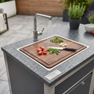Integrated prep station with sink within a modular arbeitsfläche außenküche unit